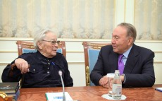 Встреча с народным писателем Казахстана, лауреатом государственной премии Абдижамилом Нурпеисовым