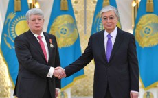 President Kassym-Jomart Tokayev awarded the Order of Dostyk of the II degree to Ambassador of the Russian Federation to Kazakhstan Alexey Borodavkin