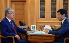 Қазақстан Президенті Қасым-Жомарт Тоқаев Батыс Қазақстан облысының әкімі Ғали Есқалиевті қабылдады