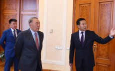 Нұрсұлтан Назарбаев Алматы қаласындағы Қазақстан Республикасының Тұңғыш Президенті – Елбасының қорына барды