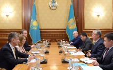 Президент Казахстана встретился с главой глобального блока правительств и государственного сектора банка Citigroup Джули Монако