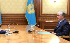 Глава государства Касым-Жомарт Токаев принял председателя Союза писателей Казахстана Улыкбека Есдаулета