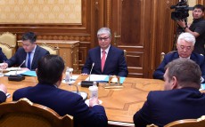 Глава государства принял Президента – главного исполнительного директора Baker Hughes, a GE company Лоренцо Симонелли