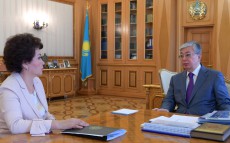 Касым-Жомарт Токаев принял ректора Казахского национального университета искусств Айман Мусаходжаеву