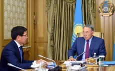 Мемлекет басшысы «Қазатомөнеркәсіп» ҰАК» АҚ басқармасының төрағасы Асқар Жұмағалиевті қабылдады