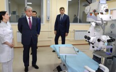 Президент Казахстана Касым-Жомарт Токаев посетил медицинский центр «Uniserv medical center»