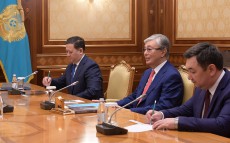 Мемлекет басшысы Қасым-Жомарт Тоқаев Монғолияның Тұңғыш Президенті Пунсалмаагийн Очирбатпен кездесті