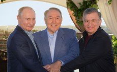 Встреча с президентами Российской Федерации Владимиром Путиным и Республики Узбекистан Шавкатом Мирзиёевым