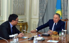 Встреча с председателем правления АО «Национальный управляющий холдинг «Байтерек» Ерболатом Досаевым