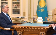 Касым-Жомарт Токаев принял министра информации и общественного развития Даурена Абаева