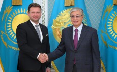 Президент Касым-Жомарт Токаев провел встречу с Председателем Палаты депутатов Чешской Республики Радеком Вондрачеком