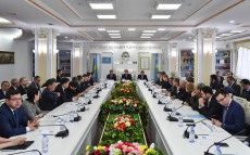 Под председательством Помощника Президента – Секретаря Совета Безопасности Калмуханбета Касымова состоялось заседание Экспертного совета при Совете Безопасности Республики Казахстан