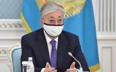 Глава государства принял участие в онлайн-встрече с представителями благотворительных, волонтерских организаций и бизнес-сектора