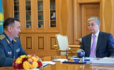 Президент Казахстана Касым-Жомарт Токаев принял первого заместителя министра обороны – начальника Генерального штаба Вооруженных Сил Мурата Бектанова
