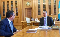 Касым-Жомарт Токаев принял ректора Казахского агротехнического университета им. С.Сейфуллина Ахылбека Куришбаева