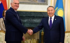 Мемлекет басшысы Астанаға ресми сапармен келген Сербия Республикасының Президенті Томислав Николичпен кездесті
