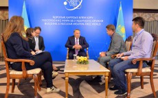 Мемлекет басшысы «Ядролық қарусыз әлем қалыптастыру» атты халықаралық конференция аясында шетелдік БАҚ өкілдеріне сұхбат берді