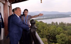 Мемлекет басшысы Қытай Халық Республикасына жұмыс сапары аясында мәдени нысандарды аралады