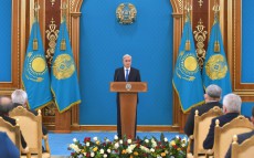 Глава государства принял участие в торжественной церемонии вручения государственных наград и премий