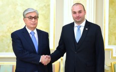 Қазақстан Президенті Қасым-Жомарт Тоқаев Грузияның Премьер-Министрі Мамука Бахтадзені қабылдады
