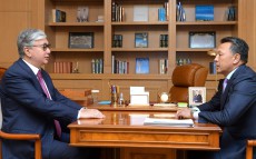 Қазақстан Президенті Қасым-Жомарт Тоқаев «Қазақстан темір жолы» компаниясының басшысын қабылдады