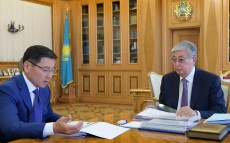 Президент Казахстана принял министра цифрового развития, инноваций и аэрокосмической промышленности Аскара Жумагалиева
