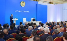 Президент Казахстана Касым-Жомарт Токаев встретился с общественностью Атырауской области