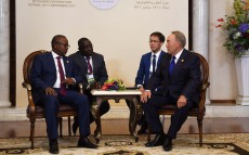 Встреча с Премьер-Министром Республики Гвинея-Бисау Умаро Моктара Сиссоко Эмбала на полях Саммита Организации исламского сотрудничества по науке и технологиям