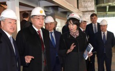 Касым-Жомарт Токаев ознакомился с ходом строительства культурно-спортивного комплекса «Абай Арена»