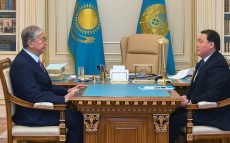 President Kassym-Jomart Tokayev received Prime Minister Askar Mamin