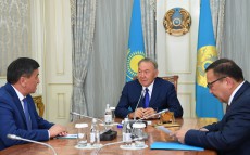 Қазақстан Президенті Қырғыз Республикасының Премьер-Министрі Сооронбай Жээнбековпен кездесті