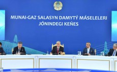 Глава государства провел расширенное совещание по вопросам развития нефтегазовой отрасли