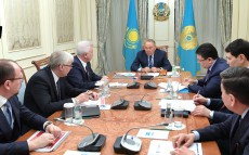 Қазақстан Президенті «Лукойл» мұнай компаниясының президенті Вагит Алекперовпен кездесті