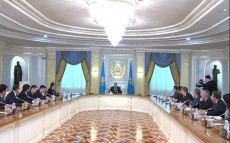 President N.Nazarbayev Holds a Meeting with Leadership of the Executive Office of the President of the Republic of Kazakhstan