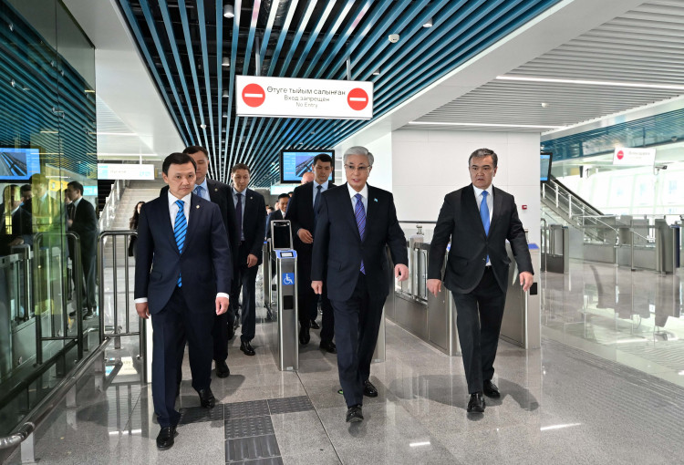 Мемлекет басшысы Astana LRT жүйесін іске қосу рәсіміне қатысты